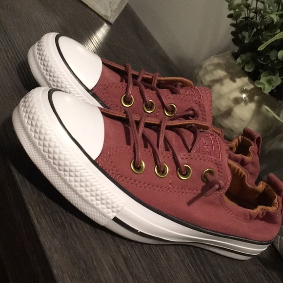 BRAND NEW Maroon Red Shoreline Converse 🌟 - Picture 3 of 6